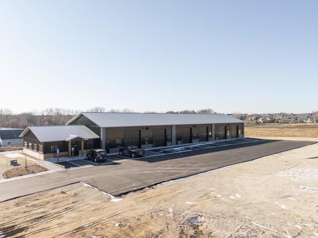 6169 Rome Circle Nw, Rochester