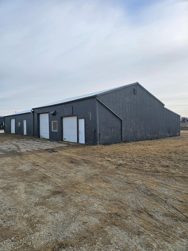 575 County Highway 34, Claremont