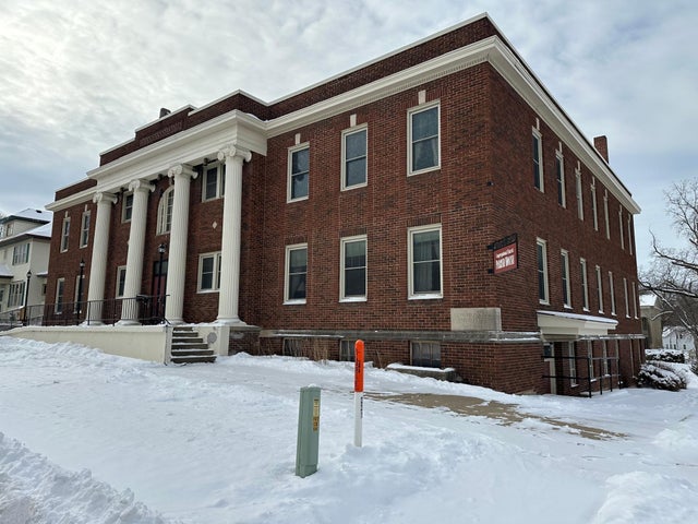 222 3rd Avenue Nw, Faribault