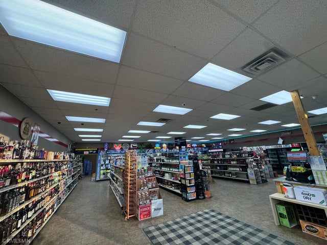 9318 Zane Avenue N Avenue N, Brooklyn Park