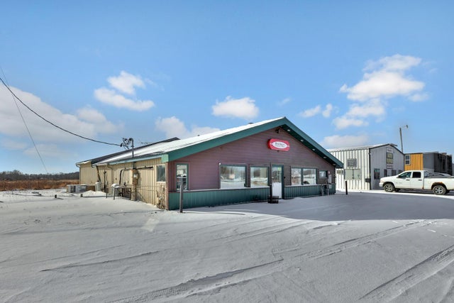 17375 Lake Boulevard, Shafer