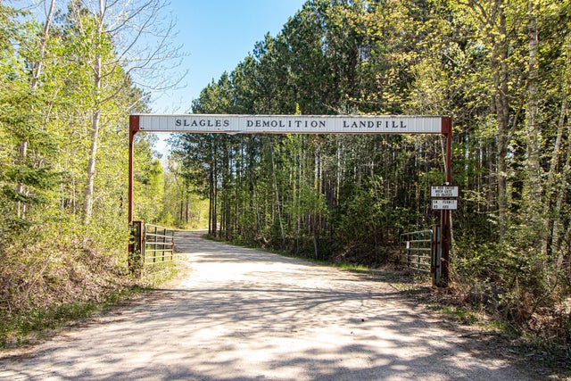 3246 County 7 Ne, Longville