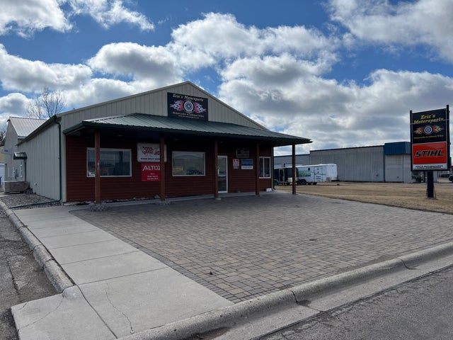 2005 Minnesota Avenue, Benson