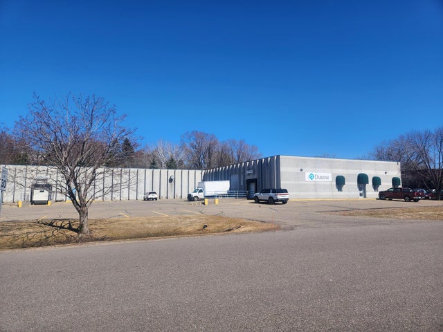 945 Industrial Drive S, Sauk Rapids
