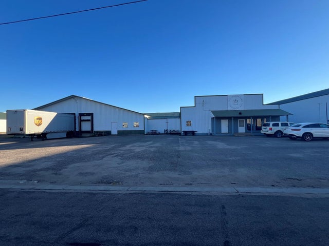 480 Park Avenue E, Eden Valley