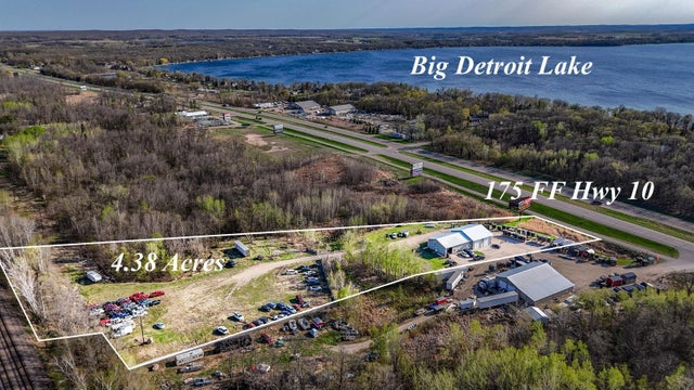 28428 Us Highway 10, Detroit Lakes