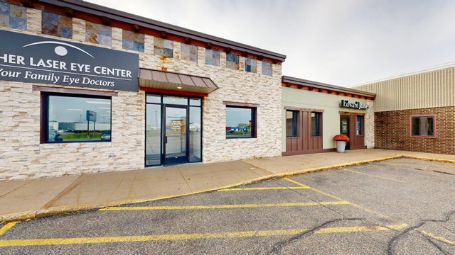 1380 E Bridge Street Vanilla, Redwood Falls