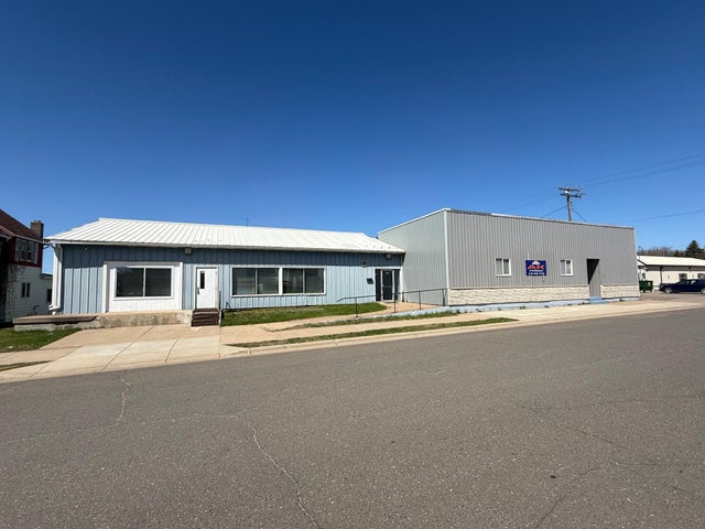 113-117 2nd Street, Nashwauk