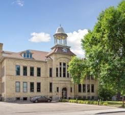 261 School Avenue, Excelsior