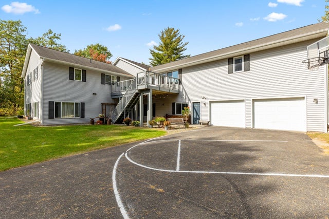 607_ Second Street S, Walker