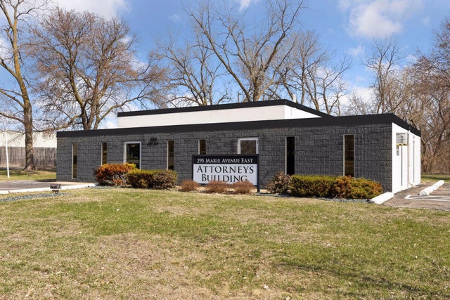 295 Marie Avenue E, West St Paul