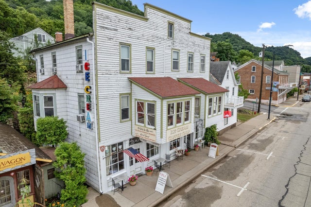 305 N Main Street, Alma