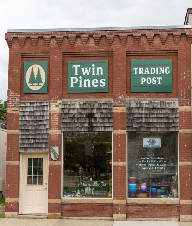 31049 Front Street, Pequot Lakes