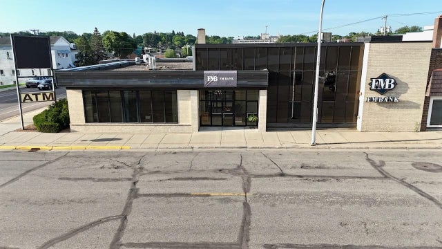 128 E Washington Avenue, Fergus Falls