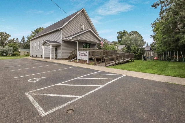 104 E Barker Street, Rice Lake