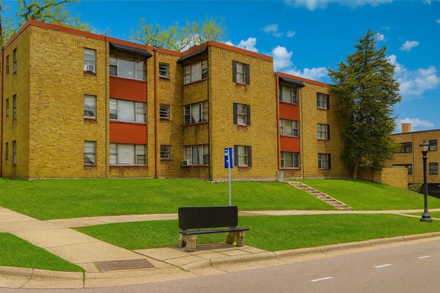 235 Exeter Place, St Paul