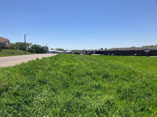 X1241 College Way, Fergus Falls