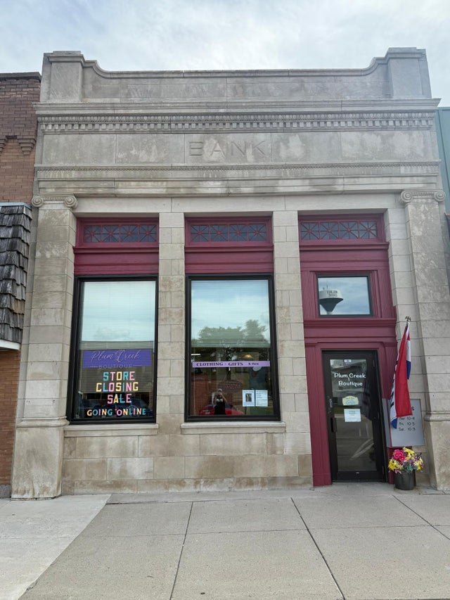 631 Main Street, Walnut Grove