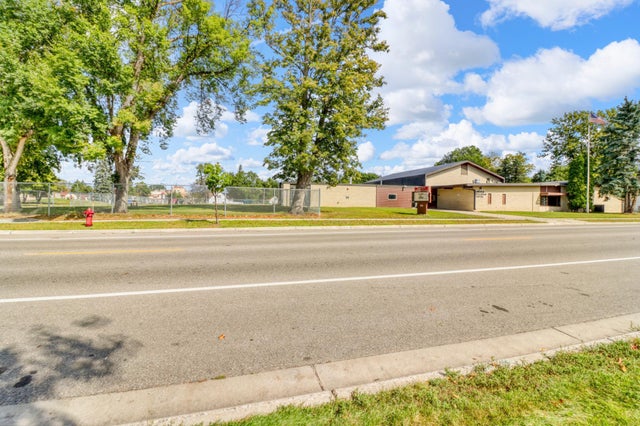 220 Willow Street E, Detroit Lakes