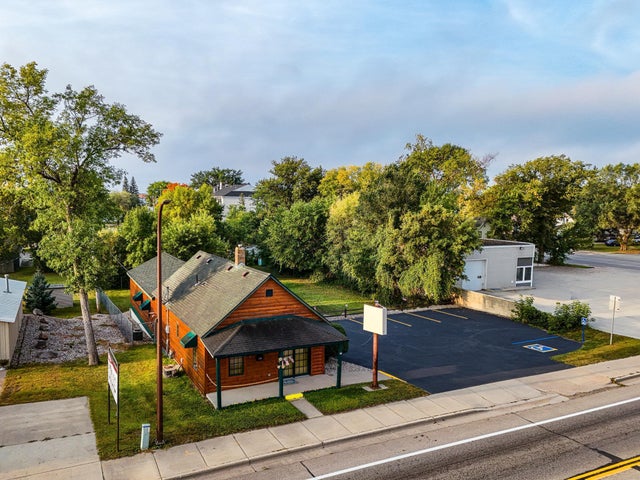 113 North St E, Detroit Lakes