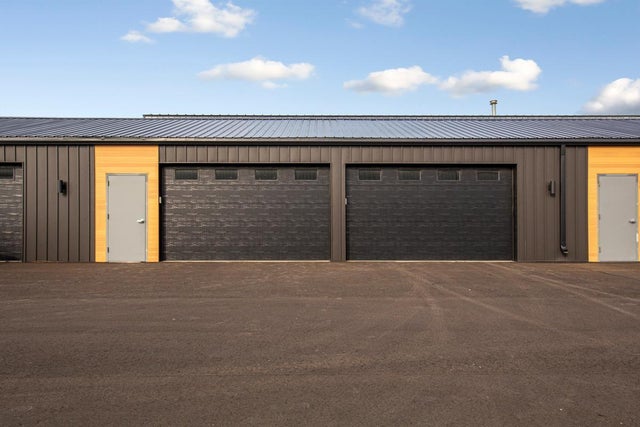 1215 N Riverfront Drive 5, Mankato