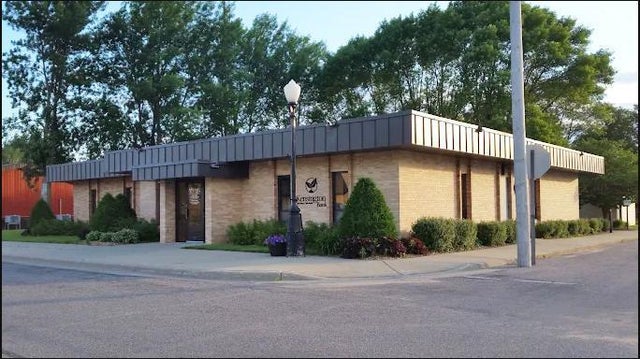 201 Main Street, Elrosa