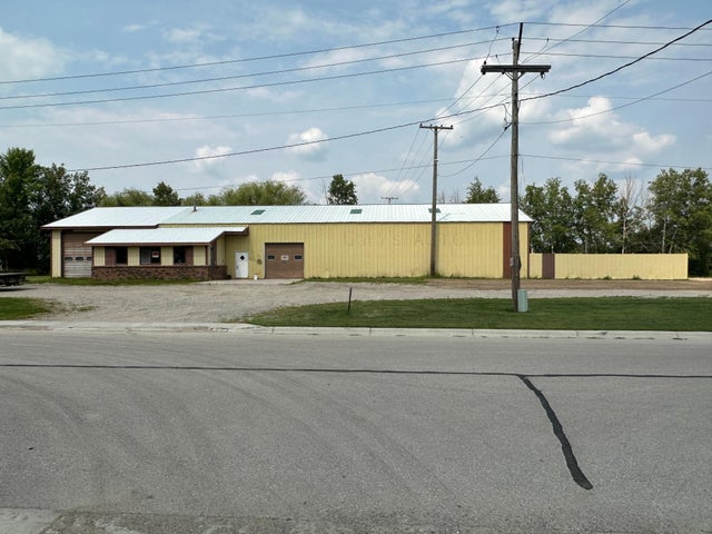 900 2nd Street Nw, Baudette
