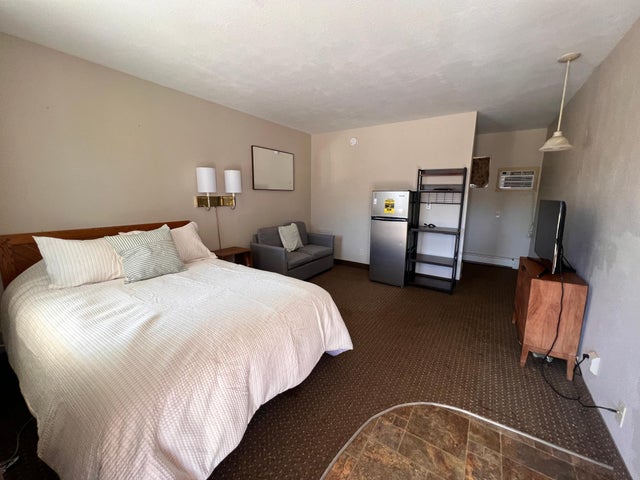 1000 Craig Avenue, Tracy