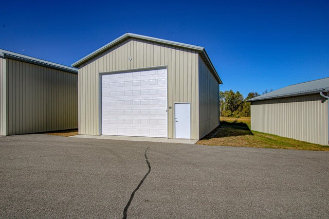 1702 Brophy Landing Nw, Alexandria