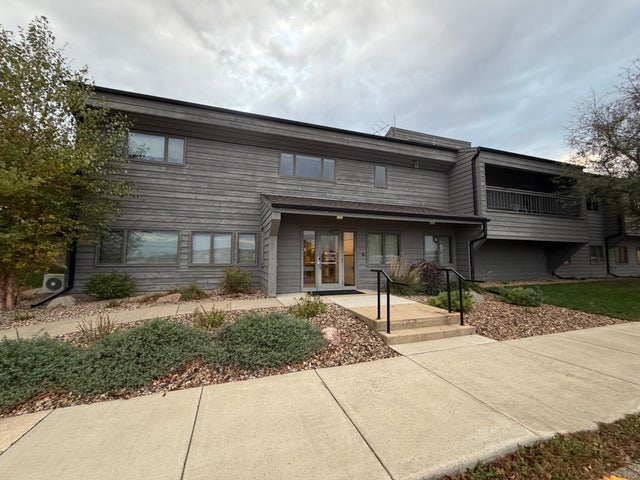 1206 Front Street W 4, Albert Lea