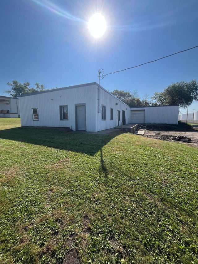 76 21st Street, Newport