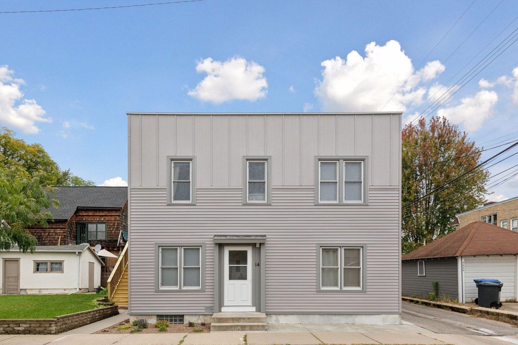 14 W 47th St, Minneapolis