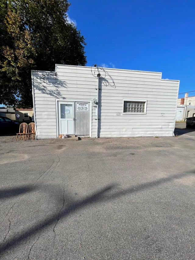 104 6th Avenue S, Princeton