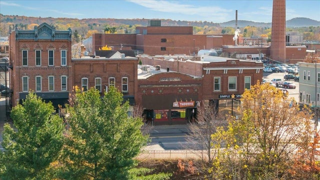 406 Main Street E, Menomonie