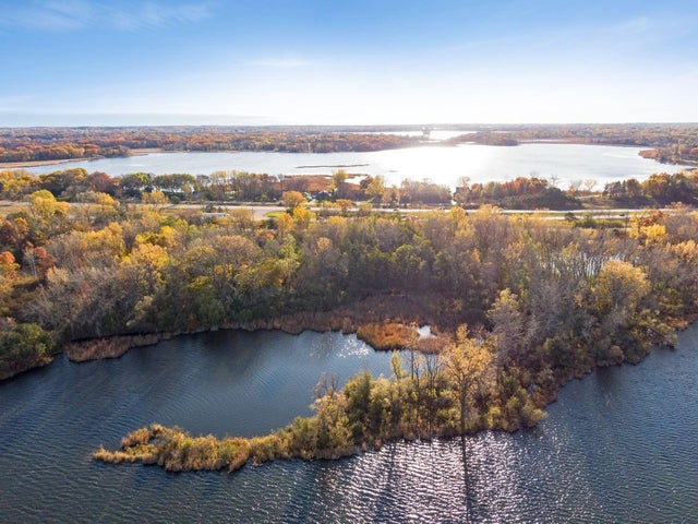 Lake Amelia Properties For Sale