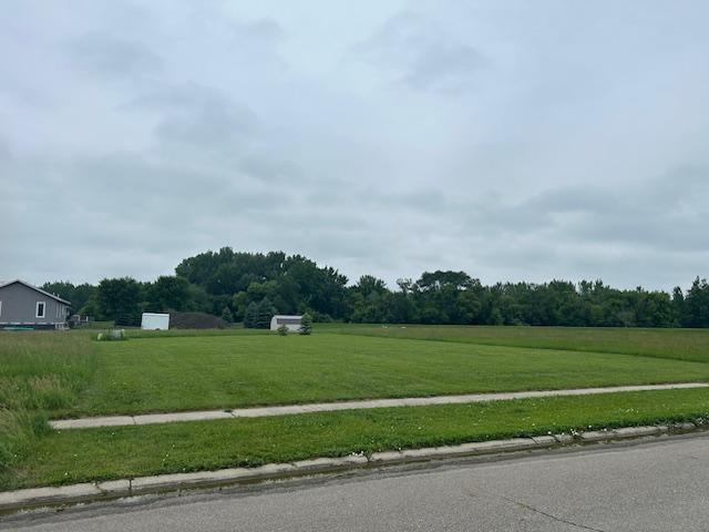 1103 Esther Circle, Marshall