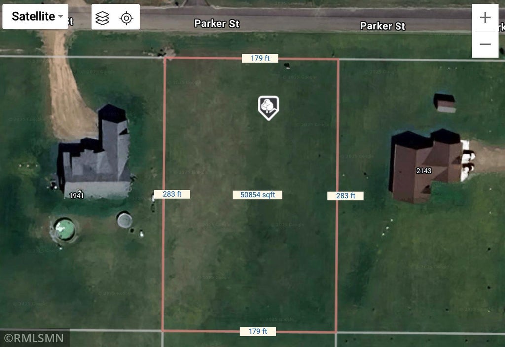 1945 Parker Street, Mora