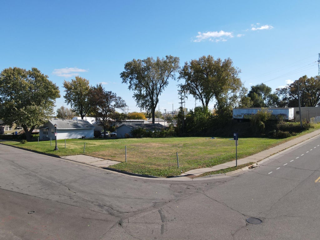 370 Atwater Street W, St Paul