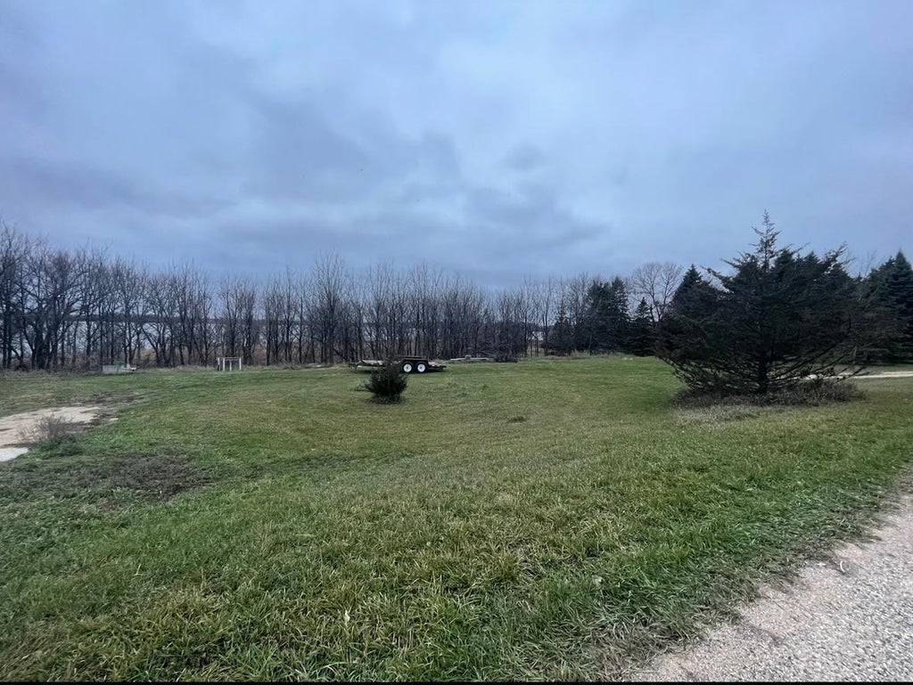 15993 154 Street Ne, Hawick