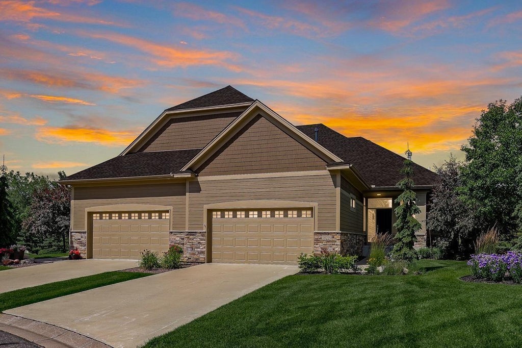 18229 Justice Way, Lakeville