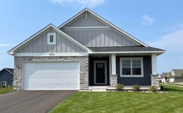 20075 Glenbrook Path, Lakeville