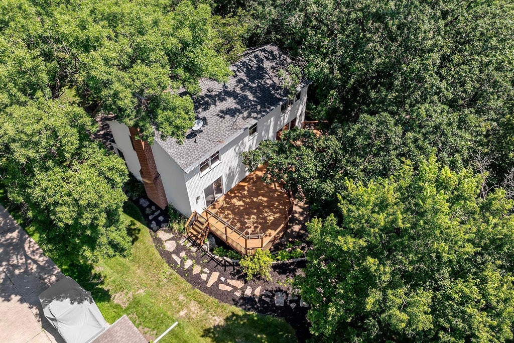 10325 10th Avenue Circle S, Bloomington