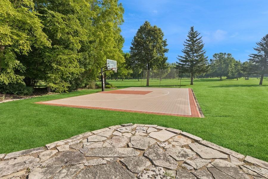 206 Fairway Circle, Glencoe