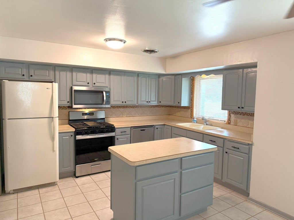 1611 Graydon Avenue, Brainerd