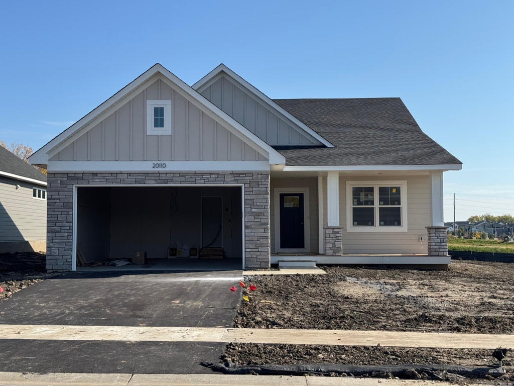 20110 Globe Drive, Lakeville