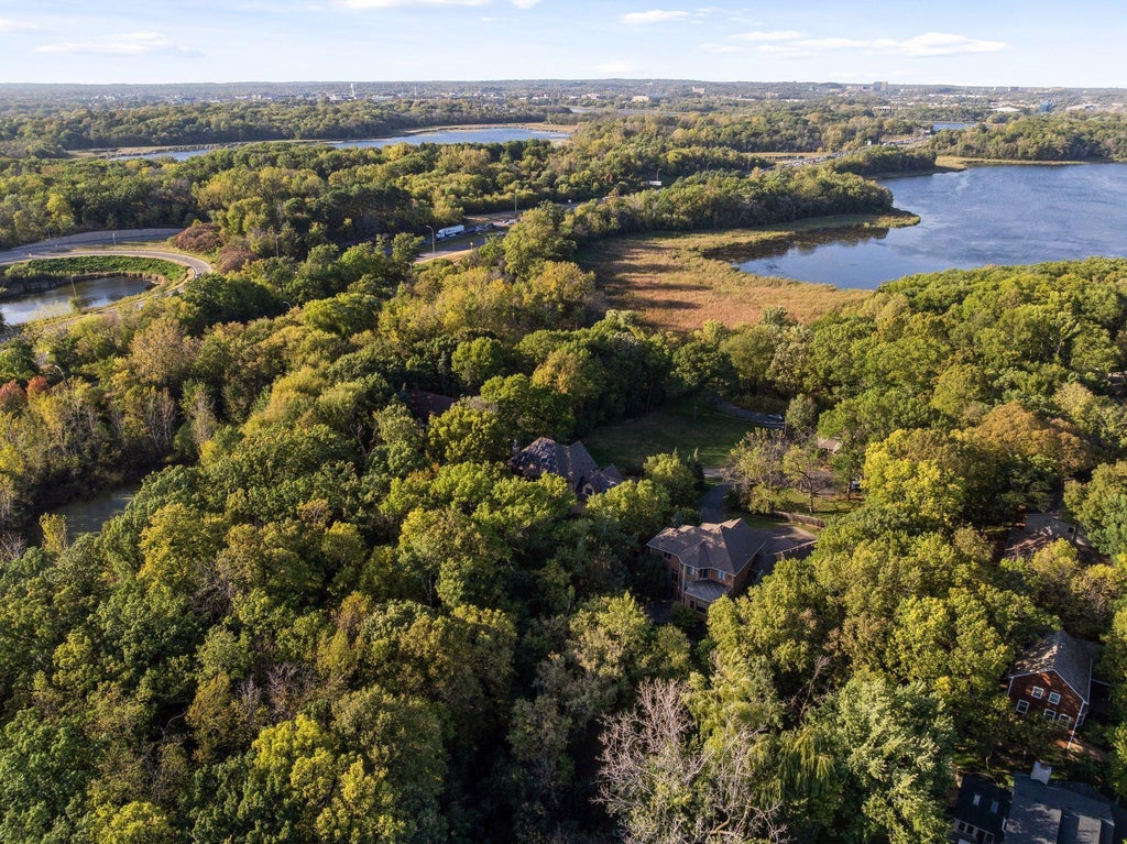 8523 Amsden Road, Bloomington