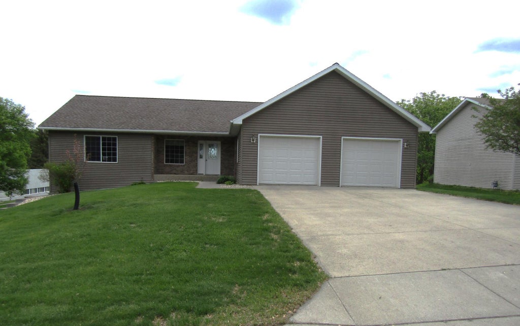 180 N Bordson Street, Appleton