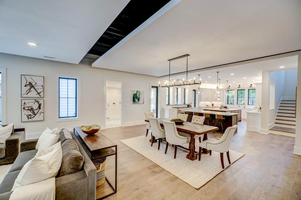 809 5th Street N, Stillwater