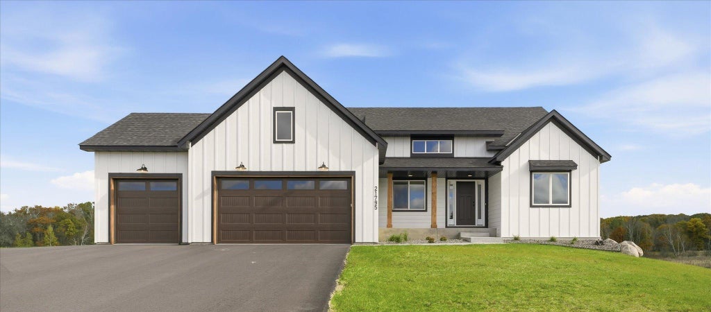 21795 Willys Street Ne, East Bethel