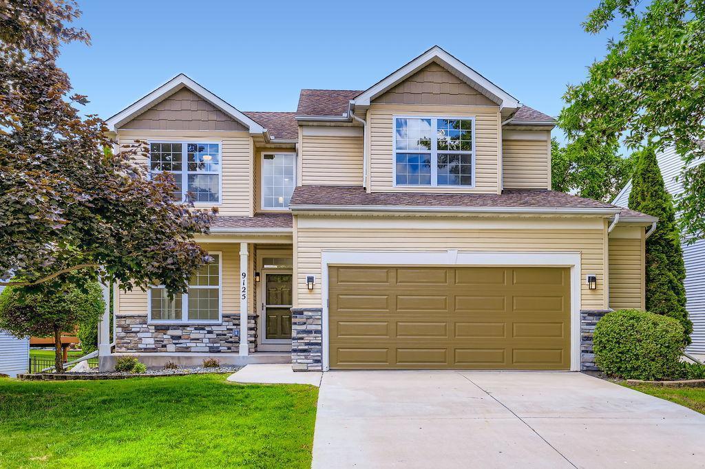 9125 Olive Lane N, Maple Grove